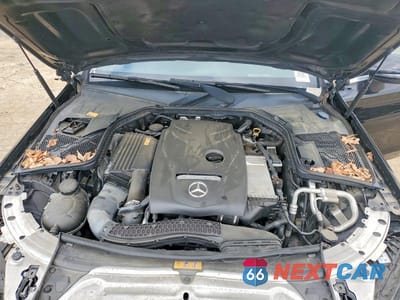 Zdjęcie 11 z 12 samochodu: 2017 MERCEDES-BENZ C 300 VIN:WDDWJ4JB2HF360545 - miniatura
