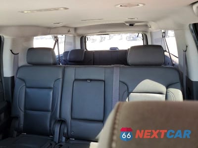 Zdjęcie 10 z 13 samochodu: 2017 CHEVROLET SUBURBAN K1500 LT VIN:1GNSKHKC2HR289163 - miniatura