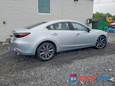 Trzecie zdjęcie samochodu z tyłu: 2019 MAZDA 6 TOURING VIN:JM1GL1VM1K1504187 - miniatura