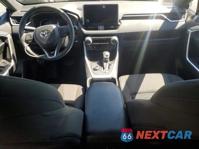 Zdjęcie 8 z 13 samochodu: 2024 TOYOTA RAV4 SE VIN:2T3T6RFV7RW062491 - miniatura