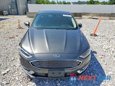 Piąte zdjęcie samochodu w środku: 2017 FORD FUSION SE PHEV VIN:3FA6P0PU0HR277408 - miniatura