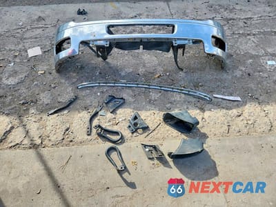 Zdjęcie 12 z 13 samochodu: 2011 CHEVROLET SILVERADO K2500 HEAVY DUTY LT VIN:1GC2KXC81BZ295914 - miniatura