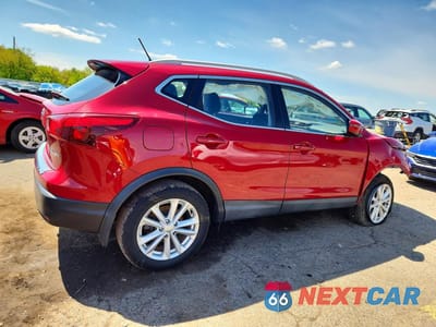 Trzecie zdjęcie samochodu z tyłu: 2017 NISSAN ROGUE SPORT SV VIN:JN1BJ1CR0HW116882 - miniatura