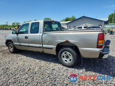 Drugie zdjęcie samochodu z przodu: 2000 CHEVROLET SILVERADO C1500 VIN:2GCEC19V5Y1313515 - miniatura
