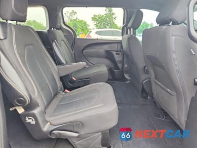 Zdjęcie 11 z 13 samochodu: 2021 CHRYSLER PACIFICA TOURING VIN:2C4RC1FG1MR572134 - miniatura