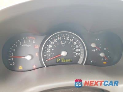 Zdjęcie 9 z 13 samochodu: 2012 KIA SEDONA LX VIN:KNDMG4C76C6475196 - miniatura
