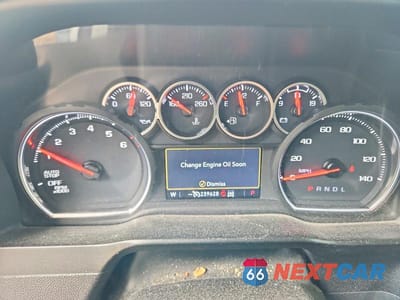Zdjęcie 9 z 12 samochodu: 2021 CHEVROLET SILVERADO K1500 RST VIN:3GCUYEED8MG217946 - miniatura