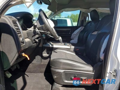 Zdjęcie 7 z 13 samochodu: 2016 RAM 1500 SPORT VIN:1C6RR7MT7GS281701 - miniatura