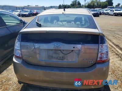 Zdjęcie 6 z 12 samochodu: 2005 TOYOTA PRIUS BASE VIN:JTDKB20U653042731 - miniatura