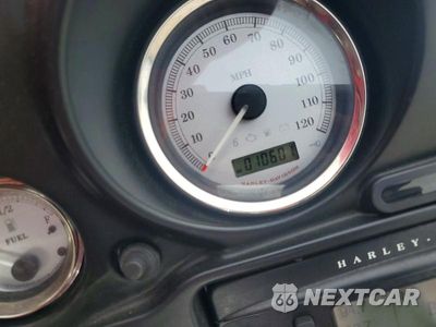 Zdjęcie 7 z 9 samochodu: 2011 HARLEY DAVIDSON FLHX VIN:1HD1KBM14BB677832 - miniatura