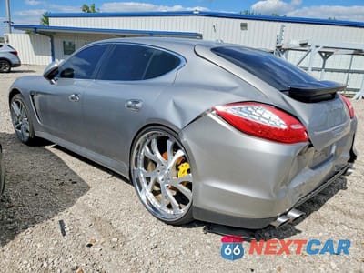 Drugie zdjęcie samochodu z przodu: 2010 PORSCHE PANAMERA S VIN:WP0AB2A7XAL063662 - miniatura