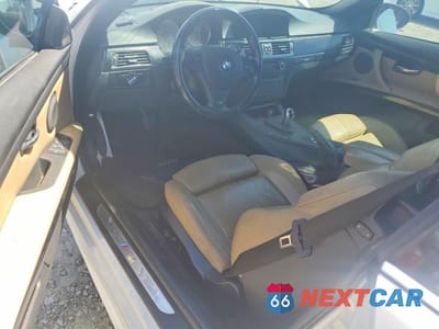 Zdjęcie 8 z 12 samochodu: 2011 BMW M3 VIN:WBSDX9C56BE585254 - miniatura