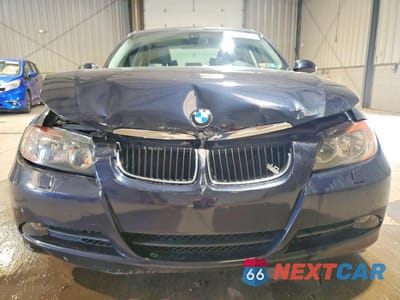Piąte zdjęcie samochodu w środku: 2006 BMW 325 XI VIN:WBAVD13506KV13931 - miniatura