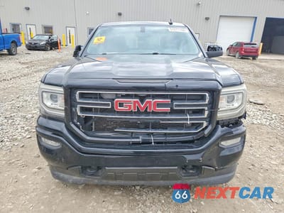 Piąte zdjęcie samochodu w środku: 2017 GMC SIERRA C1500 SLE VIN:3GTP1MEC8HG236196 - miniatura