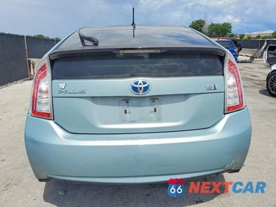 Zdjęcie 6 z 12 samochodu: 2012 TOYOTA PRIUS TWO VIN:JTDKN3DUXC1482631 - miniatura