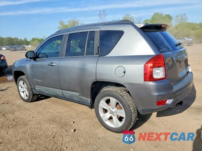 Drugie zdjęcie samochodu z przodu: 2011 JEEP COMPASS SPORT VIN:1J4NT1FB9BD245705 - miniatura