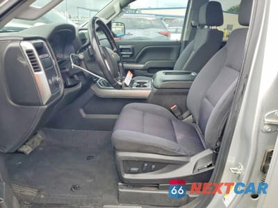 Zdjęcie 7 z 12 samochodu: 2018 CHEVROLET SILVERADO C1500 LT VIN:3GCPCREC6JG613833 - miniatura