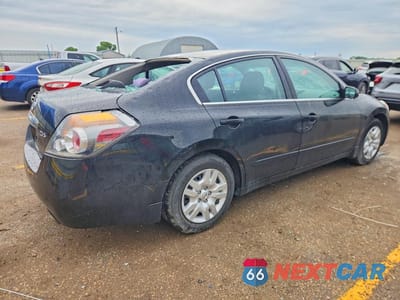 Trzecie zdjęcie samochodu z tyłu: 2010 NISSAN ALTIMA 2.5 VIN:1N4AL2AP5AN545950 - miniatura