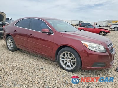 Czwarte zdjęcie samochodu z boku: 2015 CHEVROLET MALIBU 1LT VIN:1G11C5SL5FF160101 - miniatura