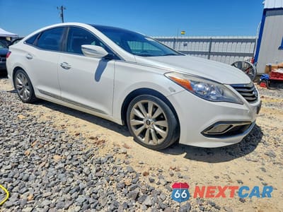 Czwarte zdjęcie samochodu z boku: 2017 HYUNDAI AZERA LIMITED VIN:KMHFH4JG4HA588315 - miniatura