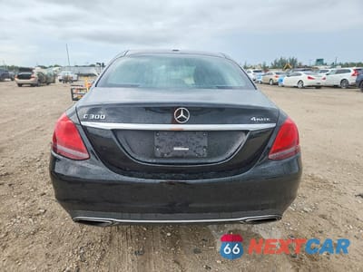 Zdjęcie 6 z 13 samochodu: 2019 MERCEDES-BENZ C 300 4MATIC VIN:WDDWF8EB4KR483739 - miniatura