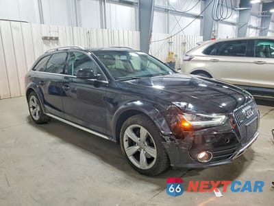 Czwarte zdjęcie samochodu z boku: 2016 AUDI A4 ALLROAD PREMIUM PLUS VIN:WA1UFAFL6GA003250 - miniatura