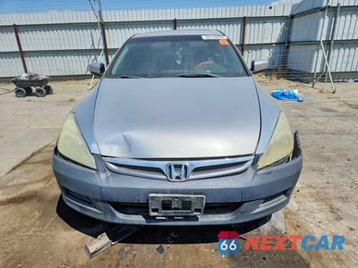 Piąte zdjęcie samochodu w środku: 2006 HONDA ACCORD EX VIN:1HGCM66536A005947 - miniatura