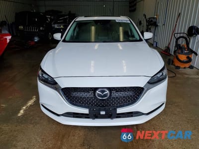 Piąte zdjęcie samochodu w środku: 2018 MAZDA 6 TOURING VIN:JM1GL1VM3J1323414 - miniatura