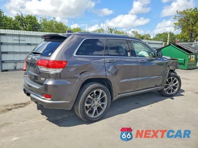 Trzecie zdjęcie samochodu z tyłu: 2019 JEEP GRAND CHEROKEE SUMMIT VIN:1C4RJEJG0KC625271 - miniatura