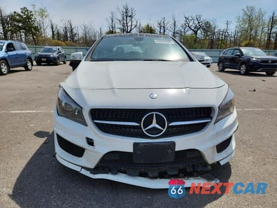 Piąte zdjęcie samochodu w środku: 2014 MERCEDES-BENZ CLA 250 4MATIC VIN:WDDSJ4GB5EN154997 - miniatura