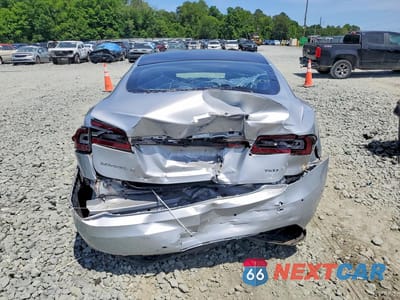 Zdjęcie 6 z 12 samochodu: 2017 TESLA MODEL S VIN:5YJSA1E20HF199716 - miniatura