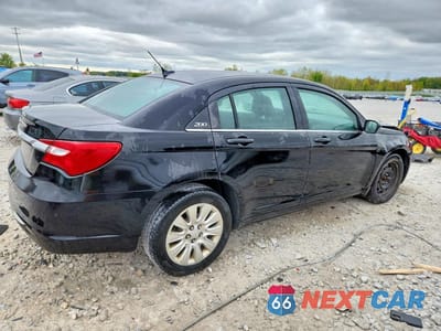 Trzecie zdjęcie samochodu z tyłu: 2014 CHRYSLER 200 LX VIN:1C3CCBAB1EN195234 - miniatura