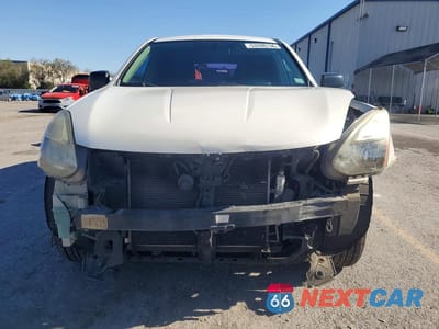 Piąte zdjęcie samochodu w środku: 2014 NISSAN ROGUE SELECT S VIN:JN8AS5MT6EW600921 - miniatura