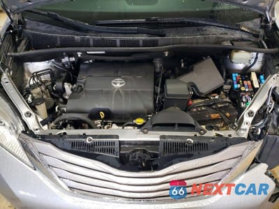 Zdjęcie 12 z 13 samochodu: 2016 TOYOTA SIENNA XLE PREMIUM 8-PASSENGER VIN:5TDYK3DC0GS749262 - miniatura