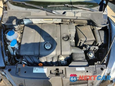Zdjęcie 11 z 12 samochodu: 2013 VOLKSWAGEN BEETLE VIN:3VWJP7AT5DM685288 - miniatura