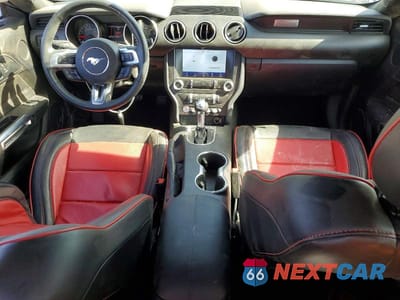 Zdjęcie 8 z 12 samochodu: 2021 FORD MUSTANG VIN:1FA6P8TH5M5127346 - miniatura