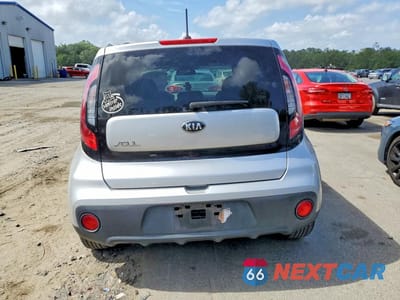 Zdjęcie 6 z 14 samochodu: 2018 KIA SOUL BASE VIN:KNDJN2A25J7596961 - miniatura