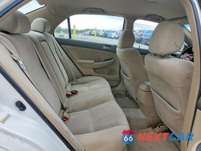 Zdjęcie 10 z 12 samochodu: 2003 HONDA ACCORD LX VIN:1HGCM56333A008660 - miniatura