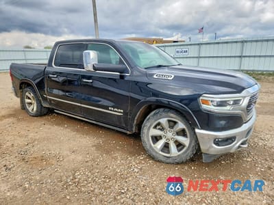 Czwarte zdjęcie samochodu z boku: 2020 RAM 1500 LIMITED VIN:1C6SRFHT7LN380758 - miniatura