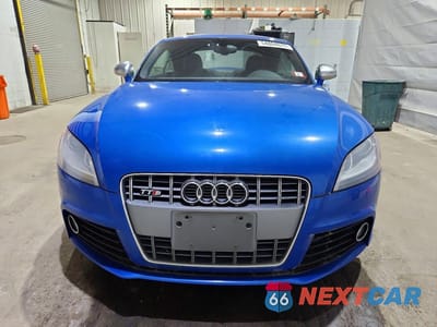 Piąte zdjęcie samochodu w środku: 2009 AUDI TTS VIN:TRUUF38J391018553 - miniatura