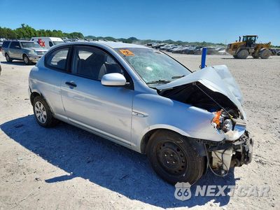 Czwarte zdjęcie samochodu z boku: 2010 HYUNDAI ACCENT GS VIN:KMHCM3AC4AU149822 - miniatura