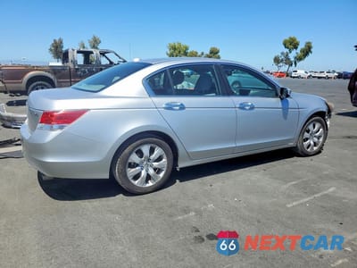 Trzecie zdjęcie samochodu z tyłu: 2010 HONDA ACCORD EXL VIN:1HGCP3F84AA020109 - miniatura