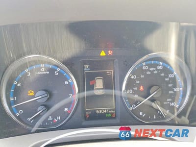 Zdjęcie 9 z 12 samochodu: 2017 TOYOTA RAV4 LIMITED VIN:2T3DFREV3HW666155 - miniatura
