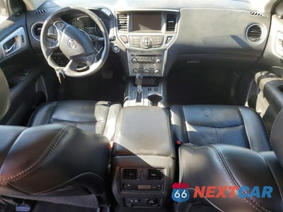 Zdjęcie 8 z 13 samochodu: 2017 NISSAN PATHFINDER SL VIN:5N1DR2MM4HC690308 - miniatura
