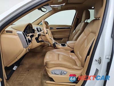 Zdjęcie 7 z 13 samochodu: 2013 PORSCHE CAYENNE VIN:WP1AA2A23DLA19707 - miniatura