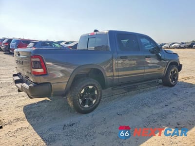 Trzecie zdjęcie samochodu z tyłu: 2022 RAM 1500 REBEL VIN:1C6SRFLT9NN427038 - miniatura