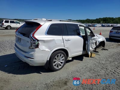 Trzecie zdjęcie samochodu z tyłu: 2016 VOLVO XC90 T6 VIN:YV4A22PK7G1020832 - miniatura