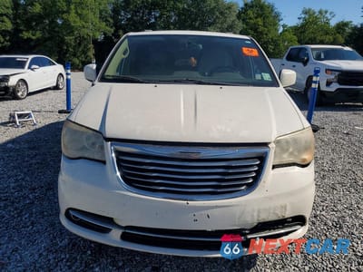 Piąte zdjęcie samochodu w środku: 2012 CHRYSLER TOWN & COUNTRY TOURING VIN:2C4RC1BG6CR330668 - miniatura
