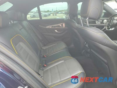 Zdjęcie 10 z 12 samochodu: 2021 MERCEDES-BENZ E 63 AMG-S 4MATIC VIN:W1KZF8KB0MA989734 - miniatura