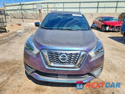 Piąte zdjęcie samochodu w środku: 2020 NISSAN KICKS SR VIN:3N1CP5DVXLL539411 - miniatura